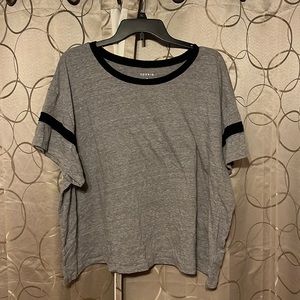 Torrid size 4 crop top